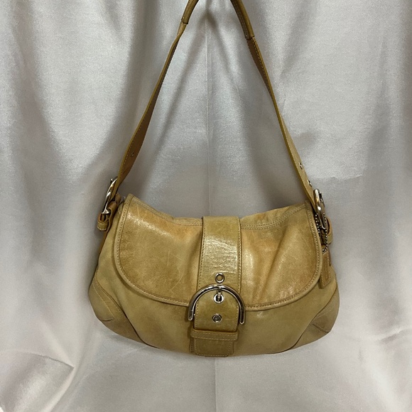 Coach Hobbo style natural leather  32-B2a - Picture 1 of 8